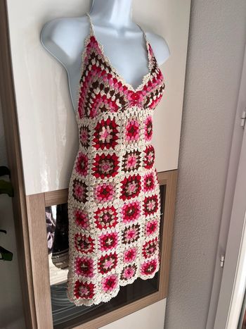 Robe en crochet mango
