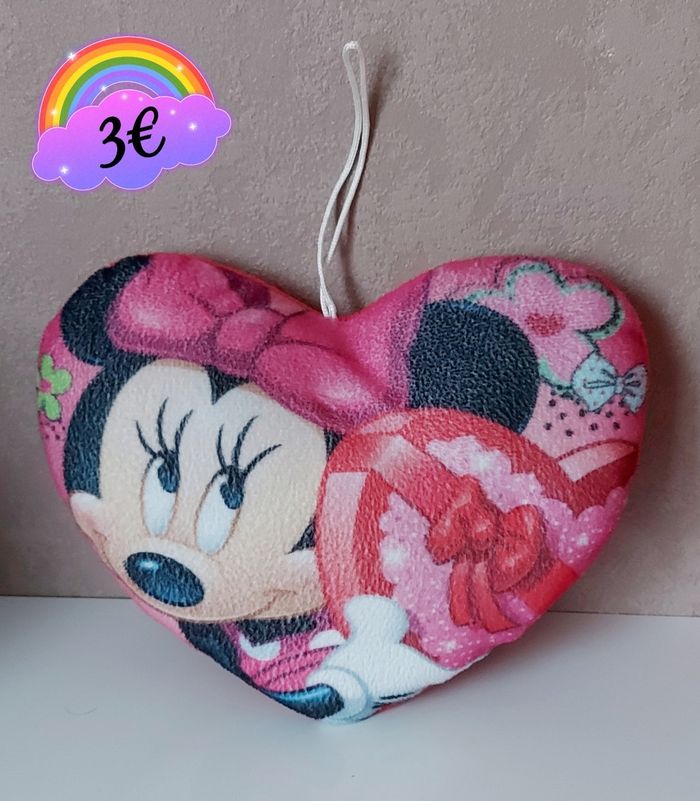 Peluche cœur Minnie