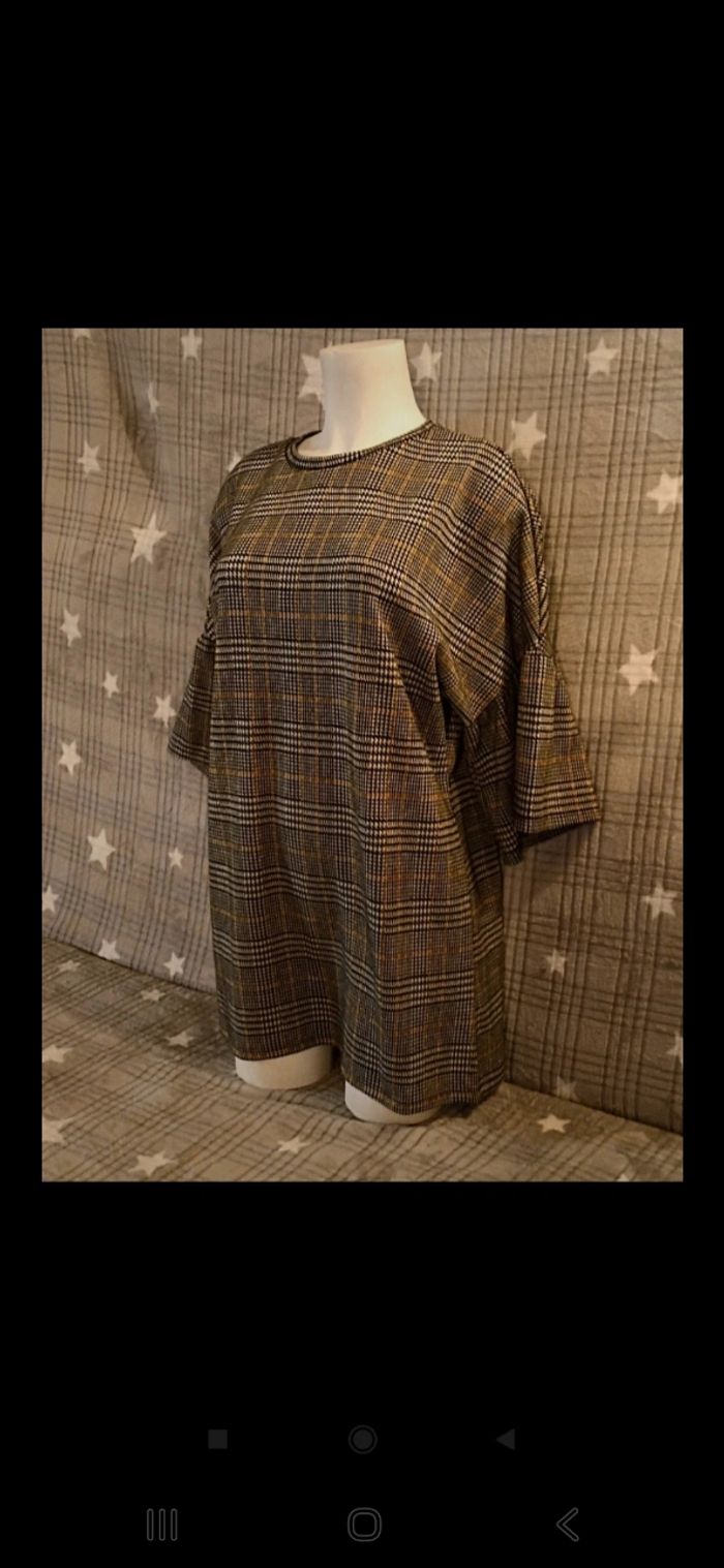 Belle Robe tunique Zara trafaluc taille M - photo numéro 2