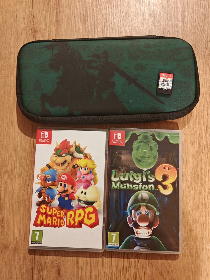 Lot 3 jeux switch et étui Zelda