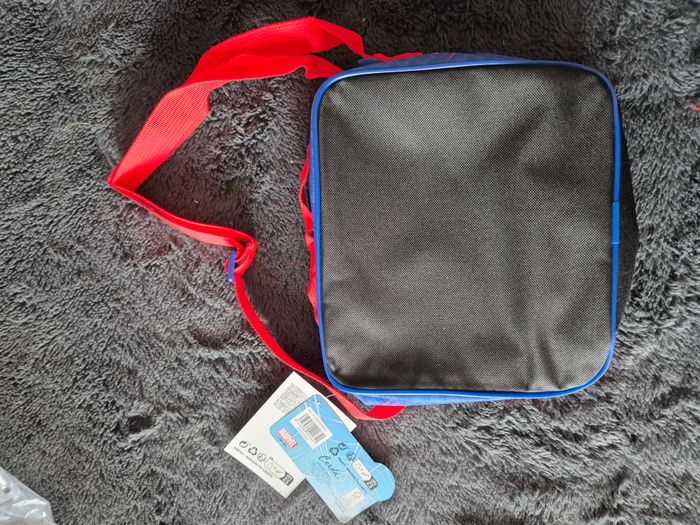 sac isotherme Spiderman - photo numéro 3