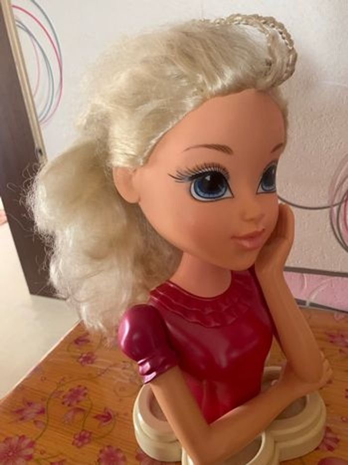 Vend tête de poupée à coiffer - photo numéro 4