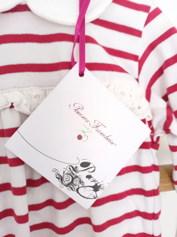 Grenouillère de marque Pomme Framboise taille 6 mois neuve avec étiquette 🏷 - photo numéro 2