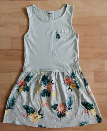 Robe été sans manches style tropical Kiabi 8 ans