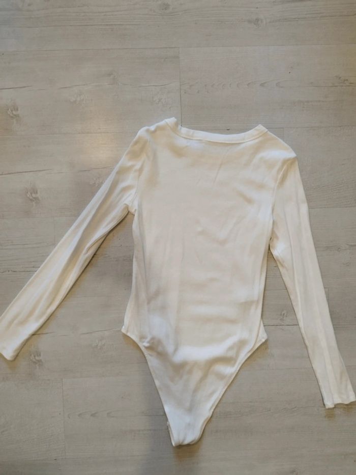 Très joli bodie Mango taille L - photo numéro 3