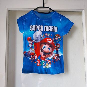 T-shirt super Mario taille 4 ans neuf