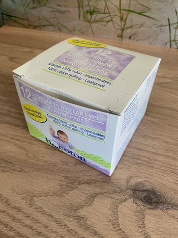 Lot de 12 coussinets d'allaitement / 1 boîte de 12 emballés