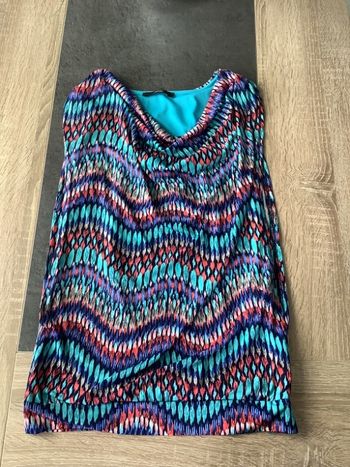 Débardeur taille S polyester élasthanne longueur 60 cm aisselles à aisselles 33