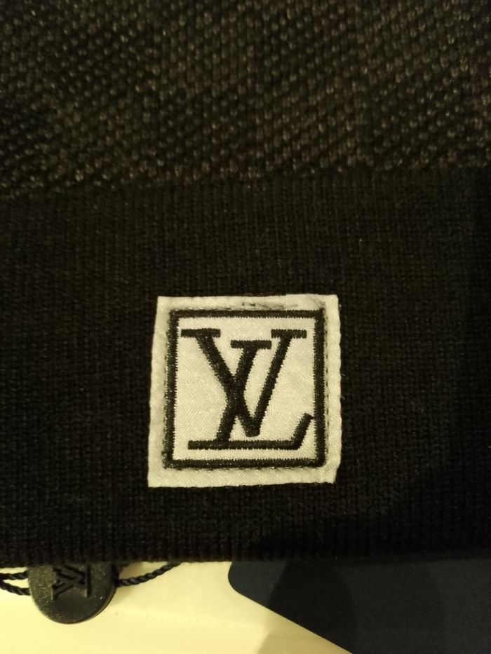 Bonnet lv noir - photo numéro 3