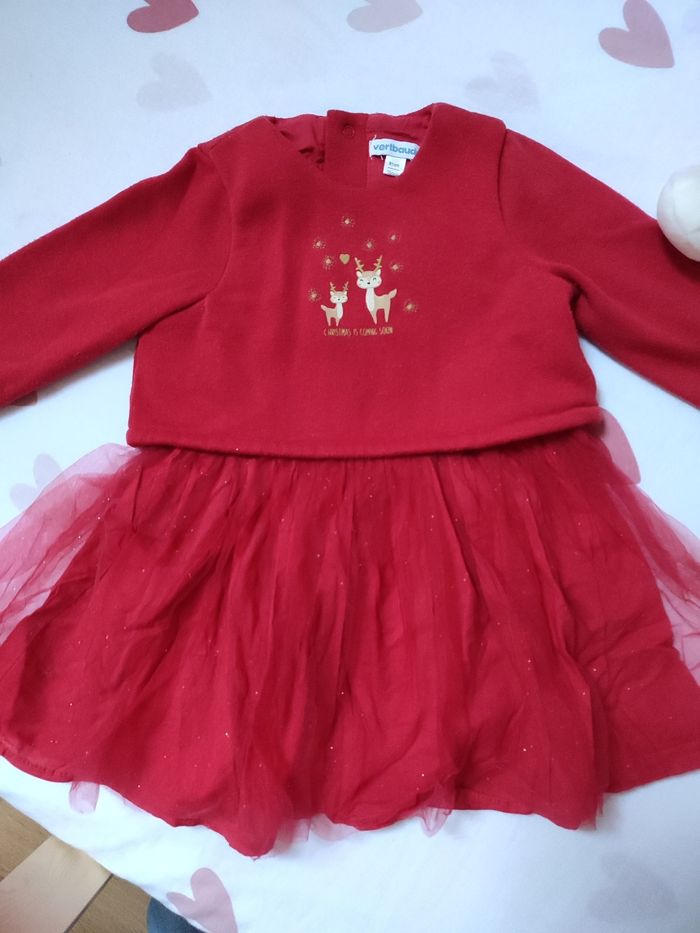 Robe rouge bébé fille - motifs Rennes - 18 mois - Très bon état - Vertbaudet - photo numéro 4