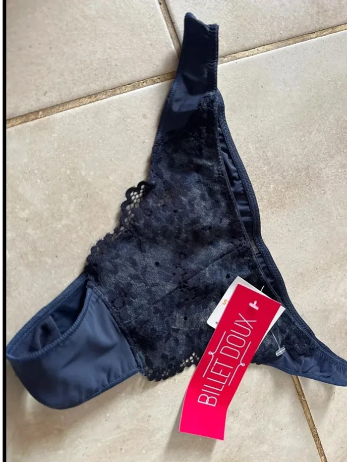 Tanga neuf billet doux taille xs - photo numéro 3