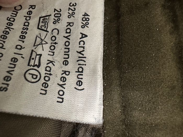 Jupe Velour taille 40 peu portée - photo numéro 9