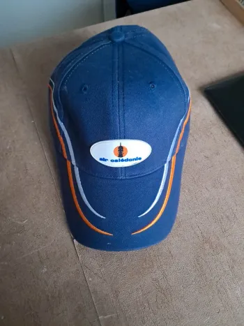Casquette Air Calédonie neuve Nouvelle Calédonie
