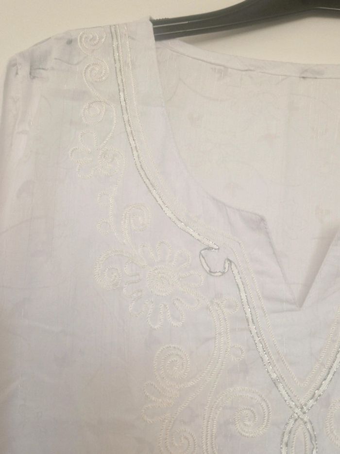 Tunique blanche, TU, neuve - photo numéro 3
