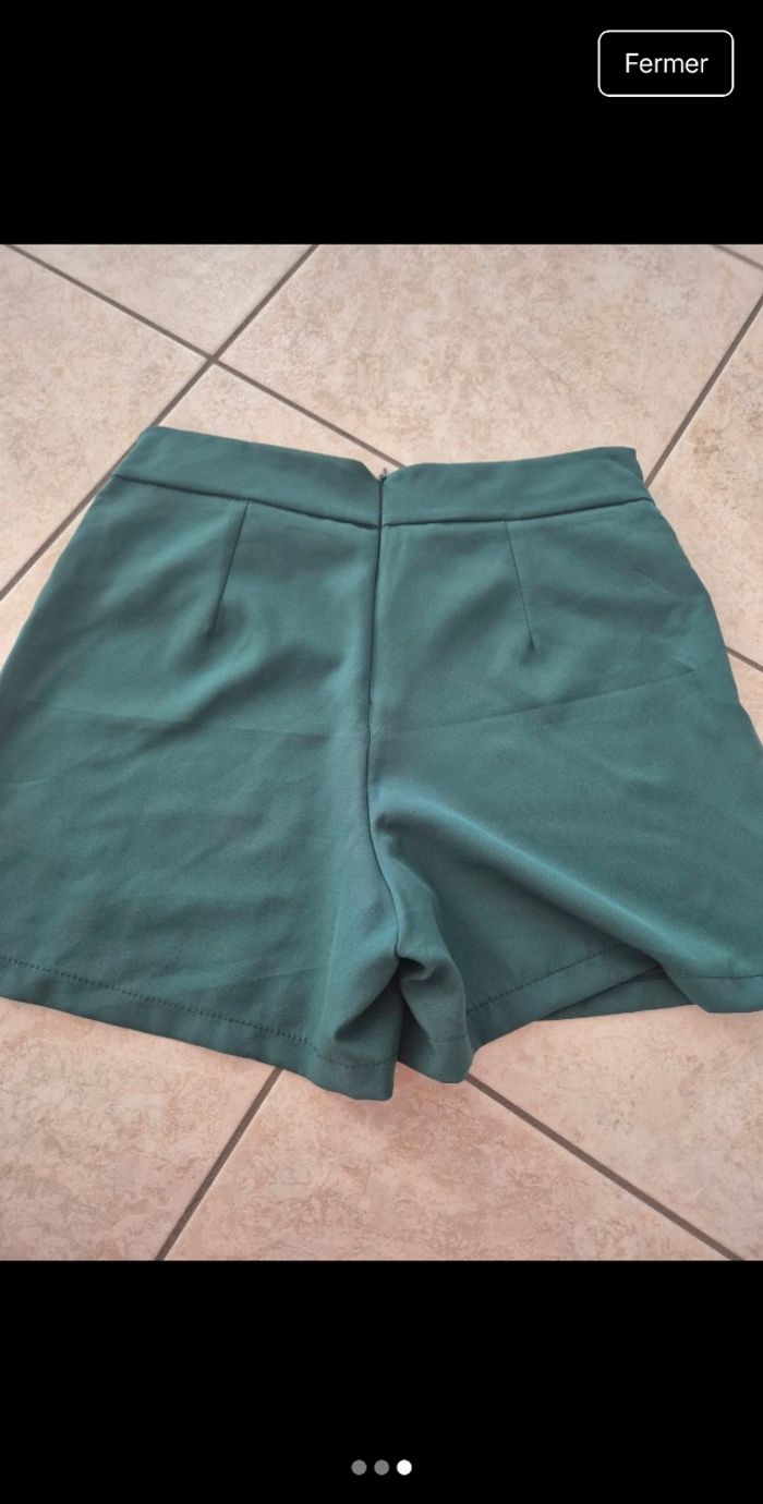 Short vert - photo numéro 3