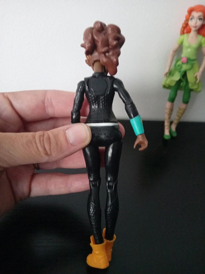 Lot de 4 figurines super héros girl comics tbe - photo numéro 8