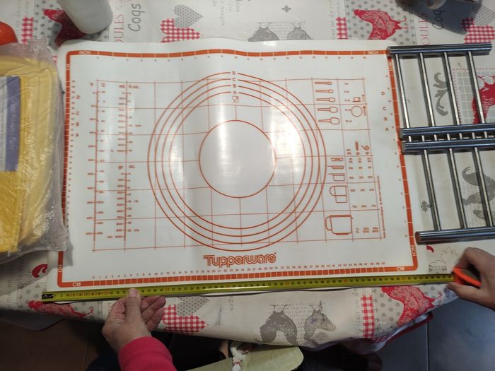 Tapis et rouleau à pâtisserie Tupperware - photo numéro 2