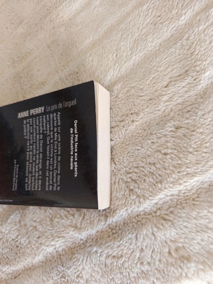 Le prix de l'orgueil de Anne Perry - photo numéro 5