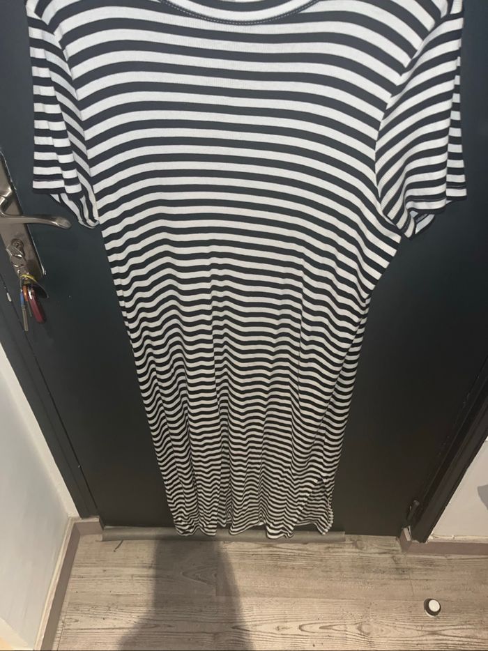 Robe longue à rayures - photo numéro 2