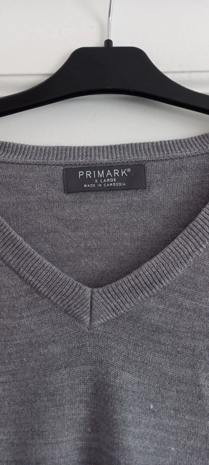 Pull col V gris primark XL - photo numéro 3