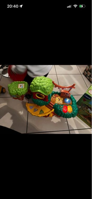 Tut tut animo Arbre cabane interactif