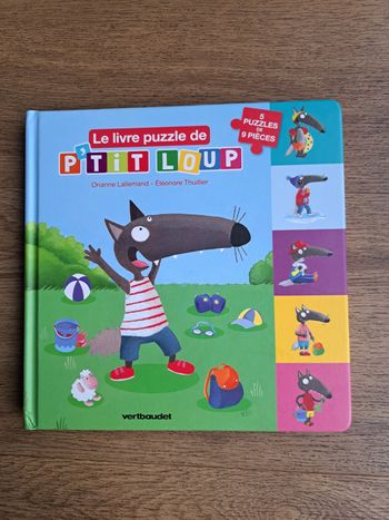 Livre puzzle le petit loup