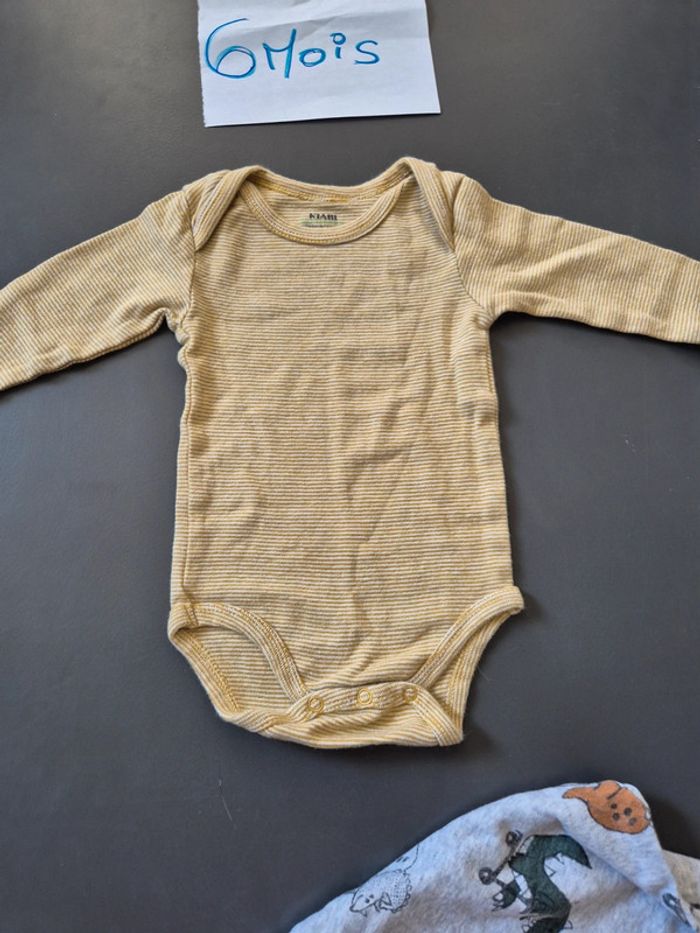 Bodys 6mois - photo numéro 3