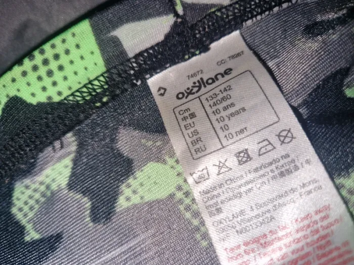 Short de bain et bonnet - photo numéro 5