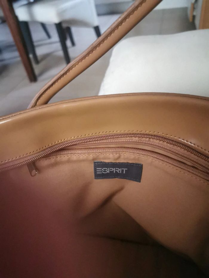 Sac à main verni Esprit camel sympa multipoches - photo numéro 4