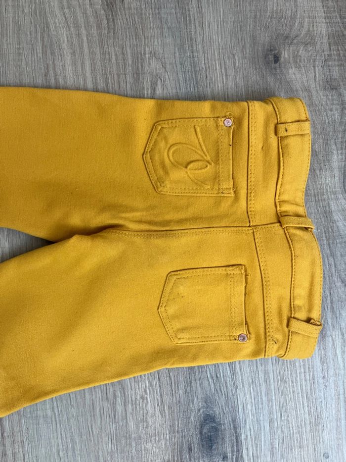 Pantalon moutarde 4 ans - photo numéro 6