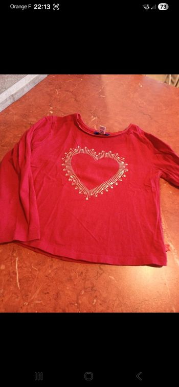 T.shirt fille taille 4 ans