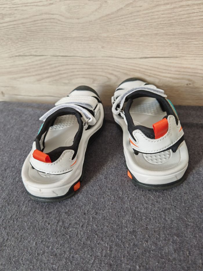 Sandales basket taille 29 - photo numéro 4