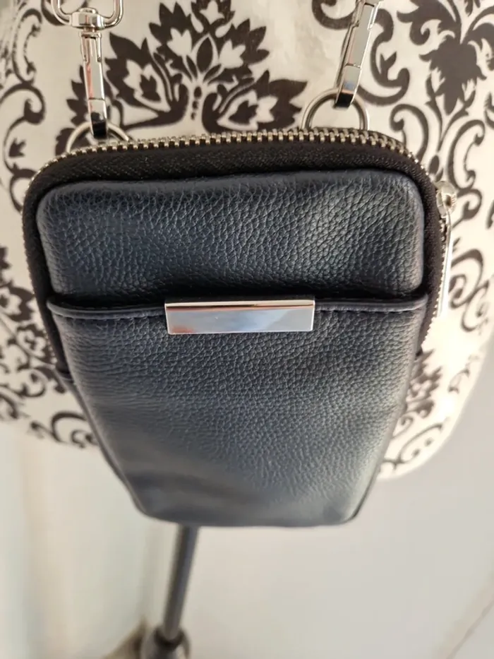 Sac Pochette bleu marine pour téléphone - photo numéro 2