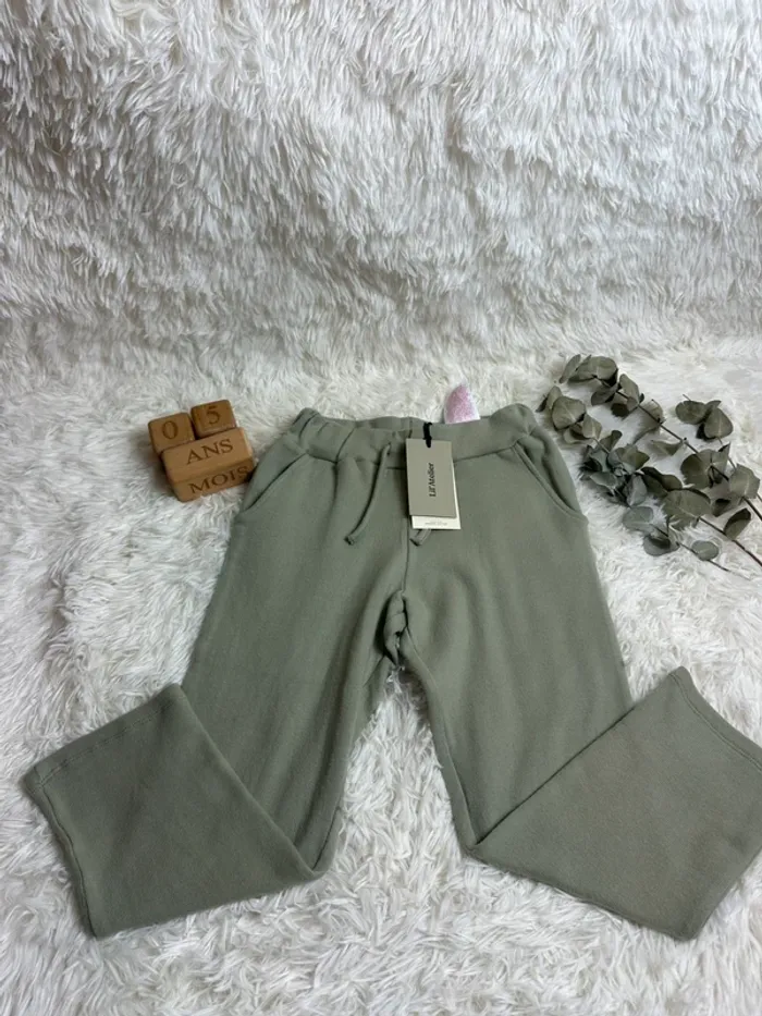 Pantalon jogging sauge Lil Atelier taille 5-6 ans