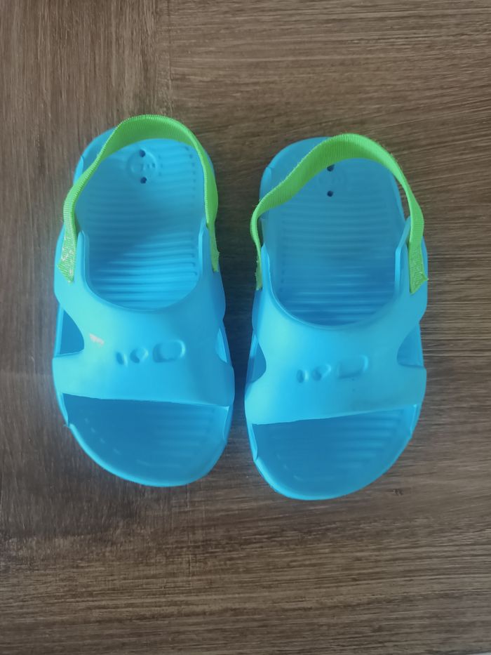Chaussures de piscine