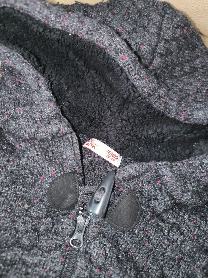 Lot veste à capuche - photo numéro 3