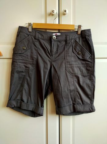 Short femme taille L