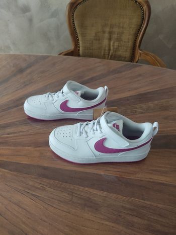 Baskets Nike T 34