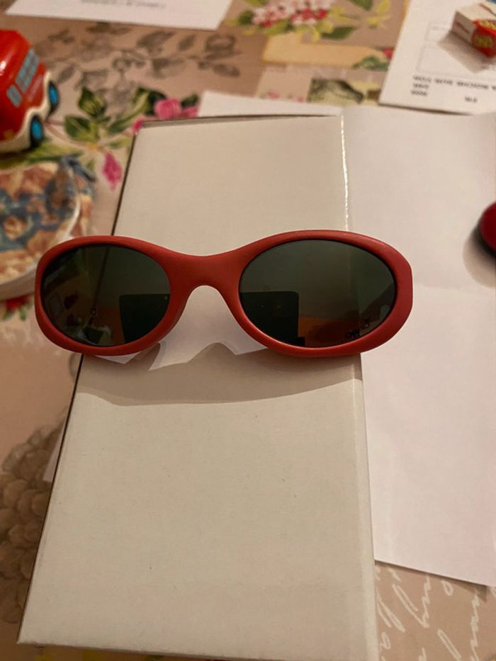 Lunette de soleil enfant - photo numéro 2