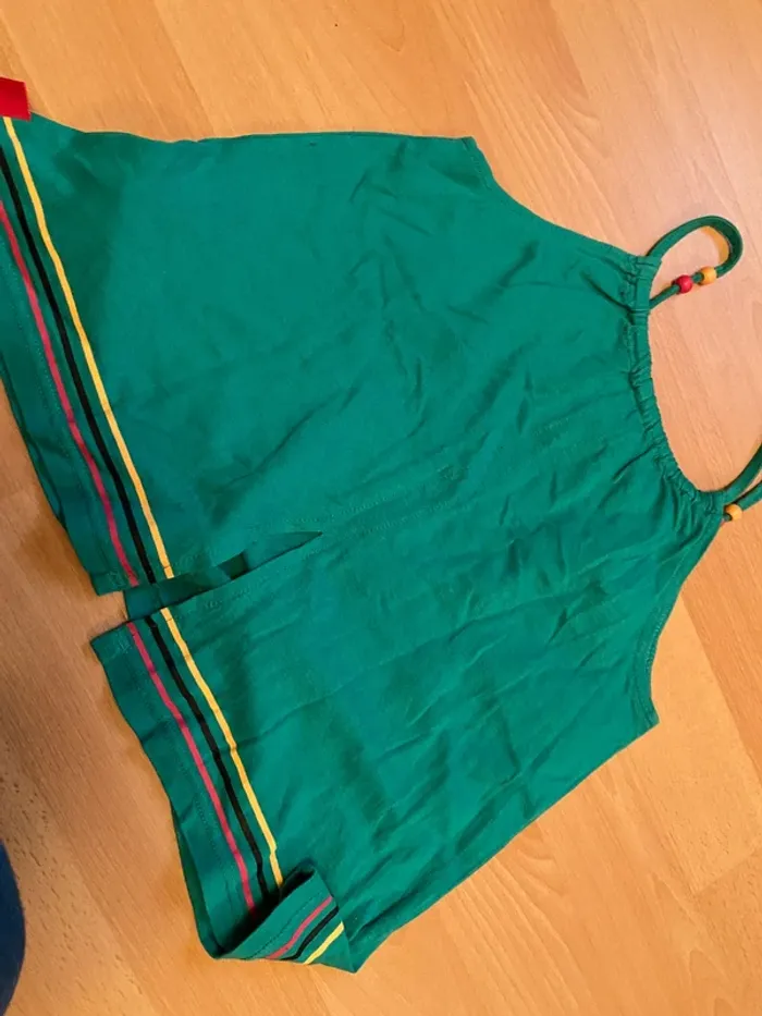 Top Naf Naf Taille 6 ans (116 cm) - photo numéro 2