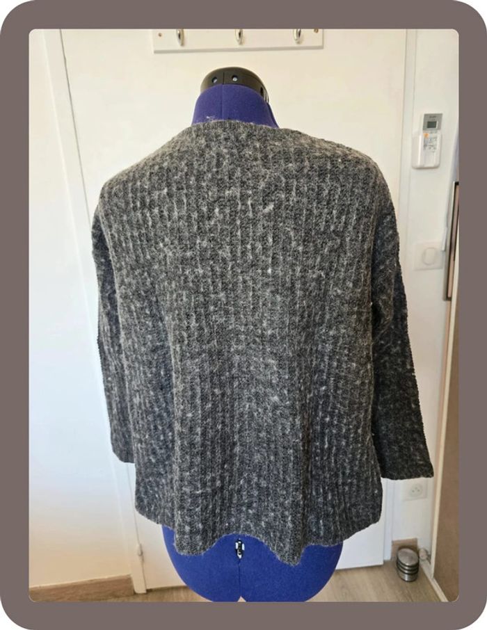 Pull gris - photo numéro 4