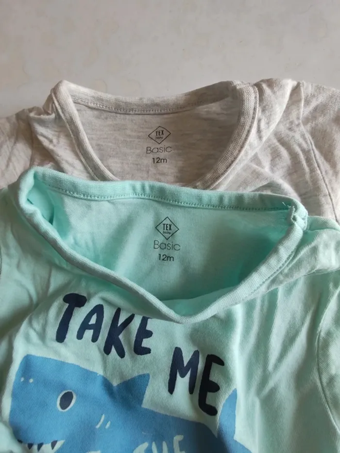 Gros lot maillots manches longues courtes 12 mois - photo numéro 8