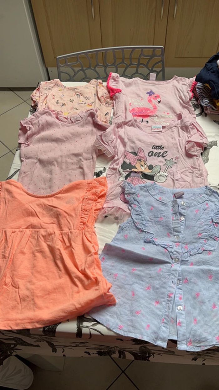 Lot 6 t shirt 2 ans