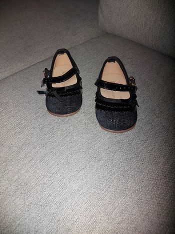 Chaussures fille T21