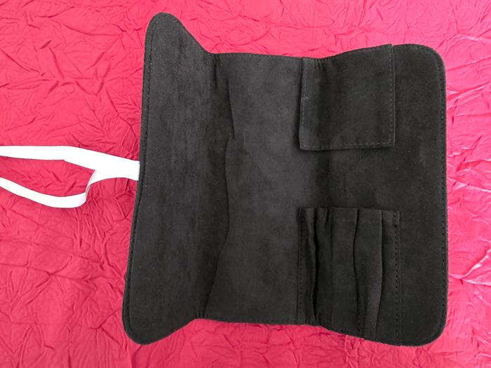 Pochette pour pinceaux de maquillage Nocibe - photo numéro 4