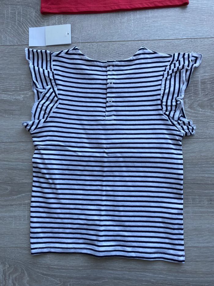 2 tee-shirt neufs kiabi 24 mois - photo numéro 12