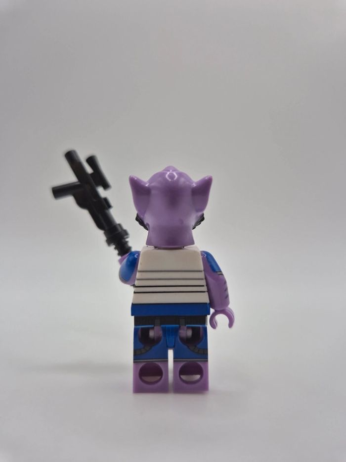 Figurine type lego custom Zeb Orrelios Mandalorian star wars - photo numéro 3