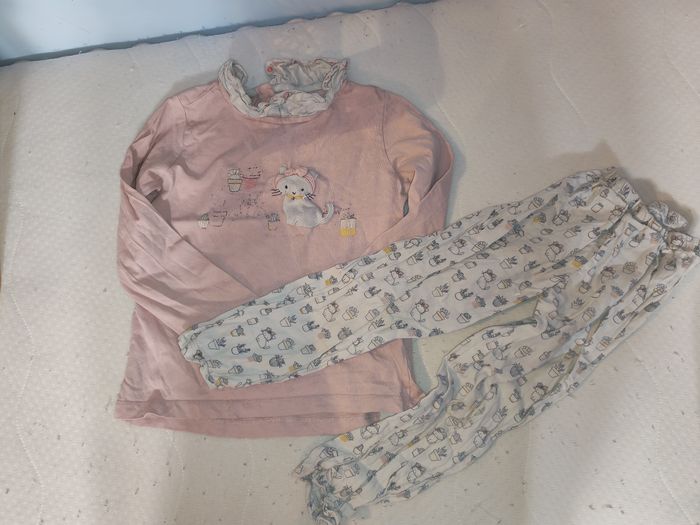 Lot pyjamas 5 ans fille - photo numéro 2