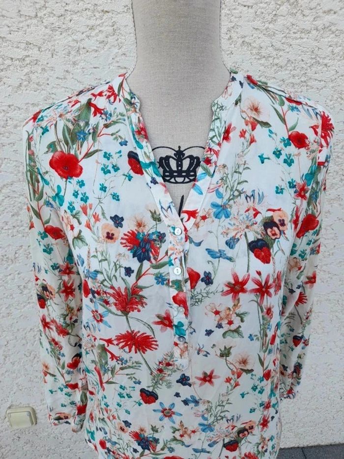 Chemisier blouse fluide blanches motifs fleurs🥀 t.S - photo numéro 4