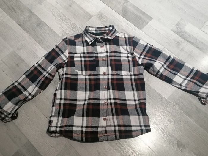 Veste fourrée T 8 ans 🧑🏻 - photo numéro 3